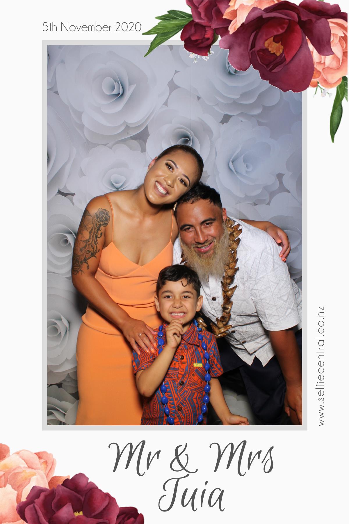 Moses and Val's Wedding | View more photos from the event at gallery.photobooth.co.nz/u/SelfieCentral/Moses-and-Vals-Wedding